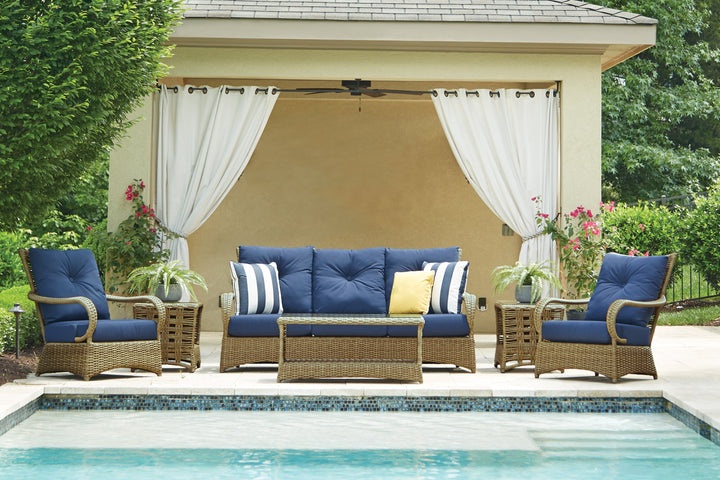 Magnolia Sofa