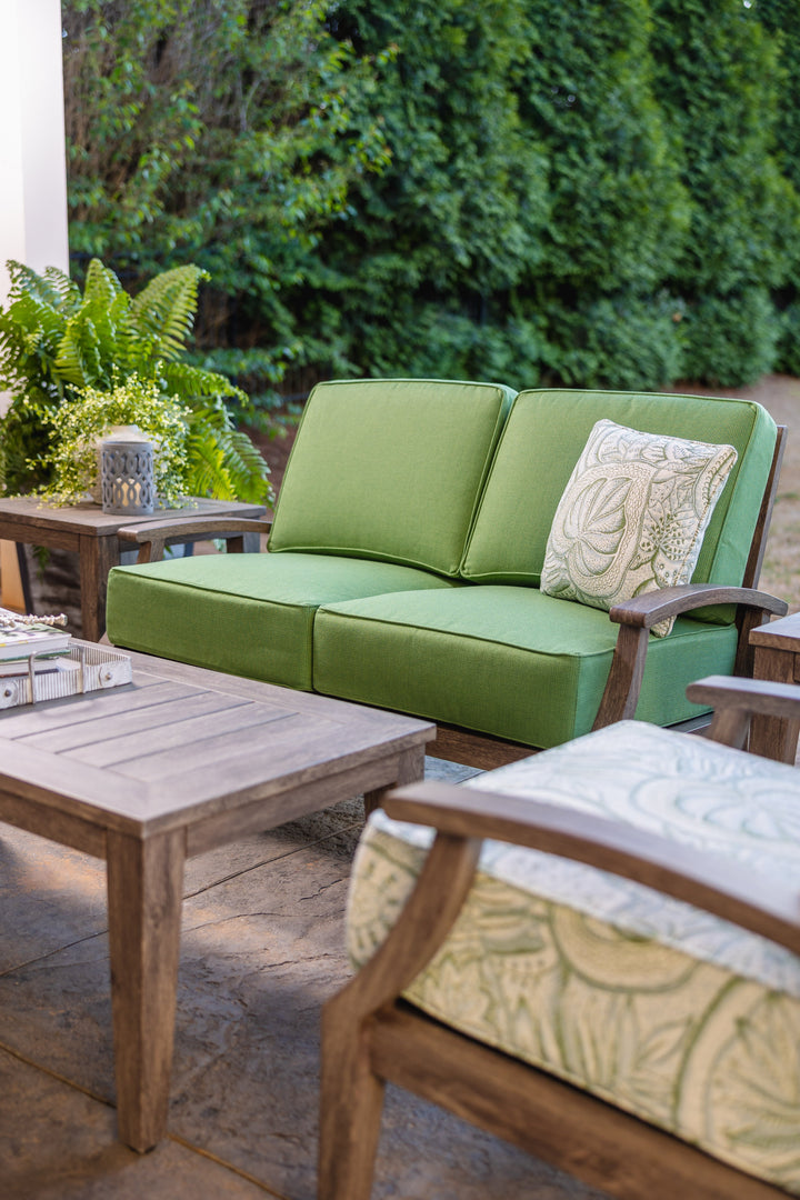 Frontier Loveseat