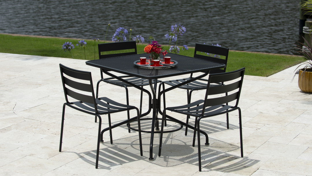 Café Albion Dining Arm Chair - Stackable
